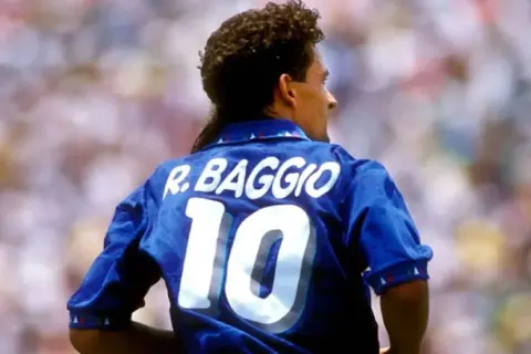 Roberto Baggio: Legendarny Włoski Piłkarz i Jego Niezwykła Kariera
