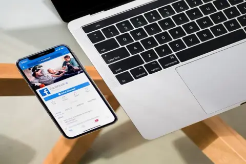 Jak wrócić do starego konta na Facebooku i uniknąć utraty danych