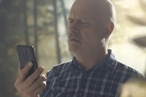 Czy karta SIM ma wpływ na zasięg? Oto co musisz wiedzieć