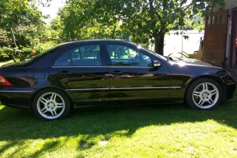 Mercedes W203 1.8 Kompressor - szczegóły, które musisz znać