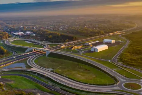 Ile km autostrad jest w Polsce? Zaskakujące fakty i statystyki