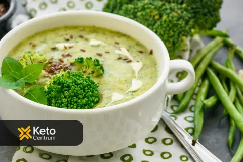 Jakie zupy na keto? Proste przepisy na niskowęglowodanowe dania