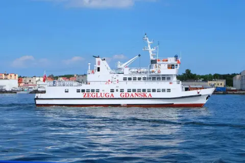 Ile kosztuje rejs z Gdańska na Hel – ceny, czas trwania i atrakcyjności podróży