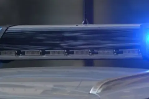 Jak dostać się do policji po studiach - kluczowe wymagania i proces rekrutacji