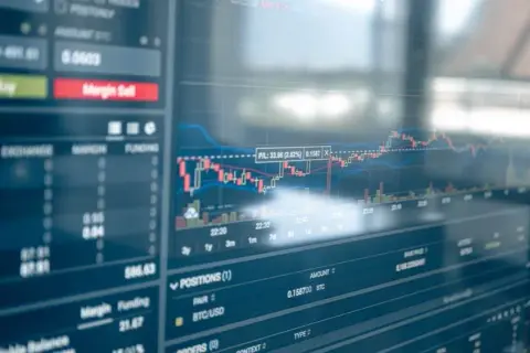 Jak kopać kryptowaluty bez strat? Prawdziwe metody zarabiania w domu