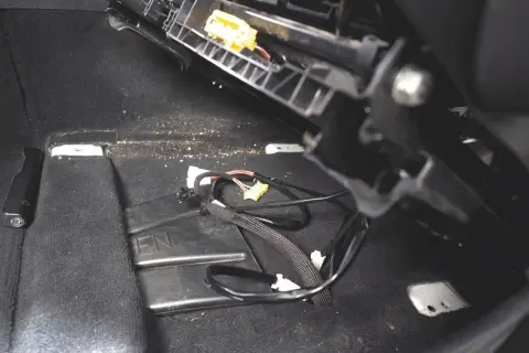 Dlaczego w Volvo V40 nie działa podgrzewanie foteli? Rozwiązania i przyczyny