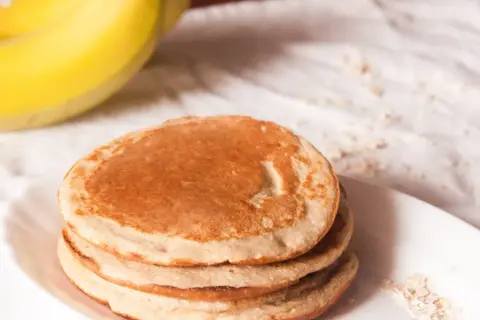Prosty przepis na pyszne placki z banana – krok po kroku dla każdego