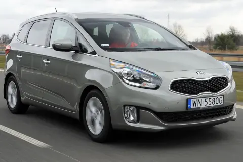 Kia Carens 4 jaki silnik wybrać, aby uniknąć wysokich kosztów eksploatacji