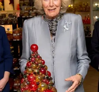 Ile ma lat Camilla Parker Bowles? Zaskakująca prawda o jej wieku