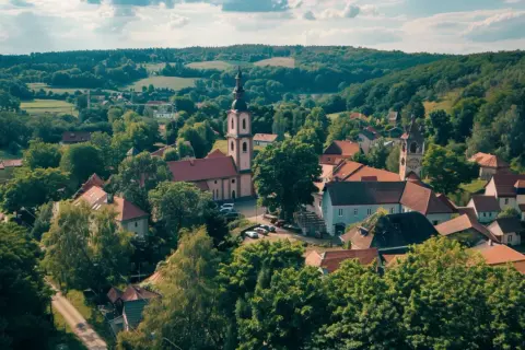 Więcków: Co warto zobaczyć i zwiedzić w miejscowości Więcków?