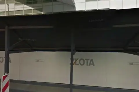 Ile kosztuje apartament na Złotej 44? Ceny, które zaskakują!