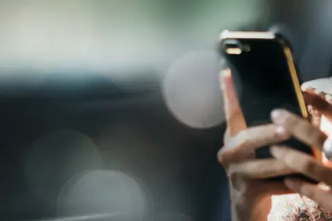 Dlaczego platformy rozrywkowe oferują minimalne depozyty swoim użytkownikom?