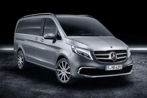 Mercedes V Class car - luksusowy MPV idealny do podróży rodzinnych