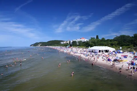 Najlepsze atrakcje w Międzyzdrojach, które musisz zobaczyć podczas wizyty