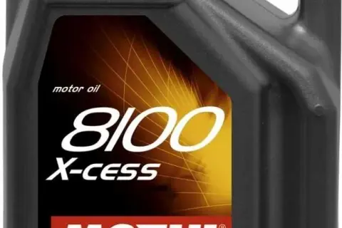 Olej Motul X-Cess 5W40 – właściwości, opinie i gdzie kupić najlepszy olej silnikowy