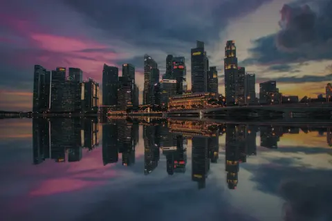 W jakim kraju jest Singapur? Poznaj jego niezależny status