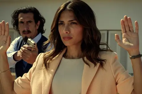 Kim jest Erin Carter? Tajemnicza bohaterka serialu Netflixa