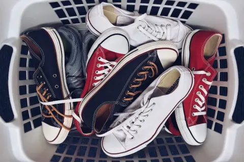 Buty które można prać w pralce – które nadają się, a które zniszczysz?