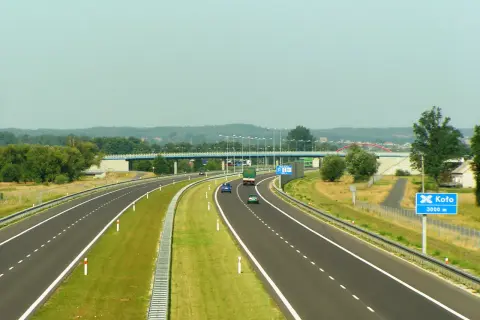Kto wymyślił autostrady i jak zmieniły transport na zawsze