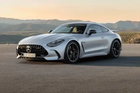 Mercedes AMG GT Coupe - wyjątkowe osiągi i styl w jednym samochodzie