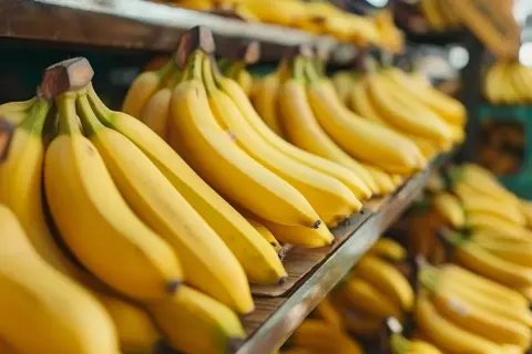 Jak zrobić placuszki na maślance: Przepis na pyszne placki bananowe