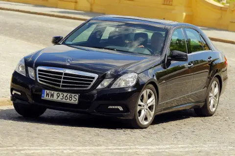 Mercedes E Klasa W212 - wszystko, co musisz wiedzieć przed zakupem