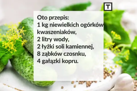 Przepis na ogórki małosolne: 1 kg ogórków, 2 litry wody, 2 łyżki soli kamiennej, czosnek i koper. Idealna ilość soli na litr wody do ogórków małosolnych.