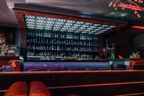 Byblos Hamburg: Cocktails, Shisha & Club Ihr Erlebnis in Wandsbek