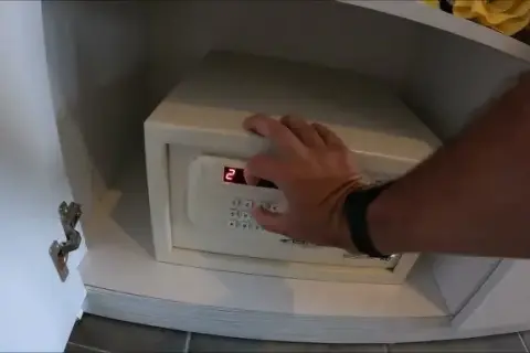 Ile kosztuje sejf w hotelu w Turcji? Ceny, które zaskoczą podróżnych