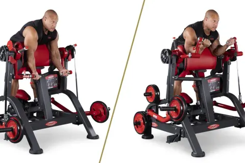 Mann trainiert den brachialis muskel an einer Bizeps-Maschine.