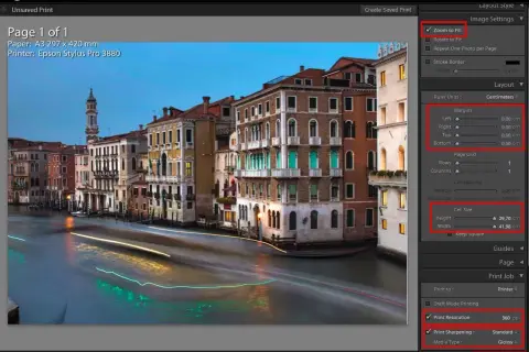 Widok na kanał w Wenecji z zaznaczonymi ustawieniami drukowania w Lightroom, w tym rozdzielczość druku 360 ppi.