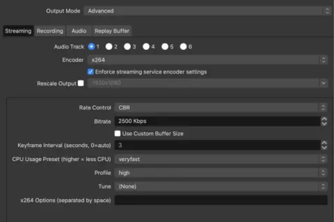 Adjusting streaming settings: x264 encoder, 2500 Kbps bitrate, and 'veryfast' CPU preset for optimal performance.