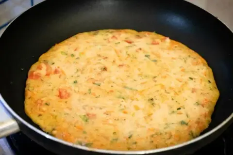 Czy omlet jest dietetyczny? Wartości odżywcze, kalorie i zdrowe modyfikacje