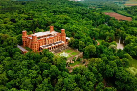 Kamieniec Ząbkowicki: Pałac Marianny, atrakcje Kompletny przewodnik