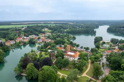 Najlepsze atrakcje nad jeziorem łagowskim, które musisz poznać