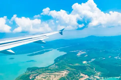 Ile dokładnie trwa lot do Turcji z Katowic? Sprawdź czasy i porady!