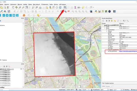 Widok rzeźby terenu z geoportal.gov.pl w QGIS. Dane NMT pokazują ukształtowanie terenu Warszawy.