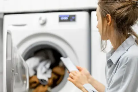 Pralka Samsung Eco Bubble: Dlaczego pranie nie pachnie? Oto przyczyny