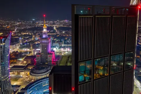 Ile pięter ma najwyższy budynek w Polsce? Zaskakujące fakty o Varso Tower