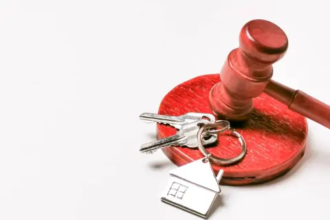Jak pozbyć się najemcy który nie płaci czynszu i uniknąć problemów?