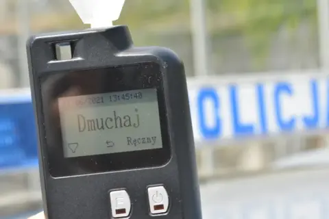 Jak sprawdzić promile bez alkomatu i uniknąć niebezpieczeństwa
