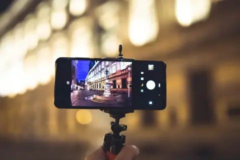 Jak uruchomić aparat w telefonie - proste sposoby na szybkie zdjęcia