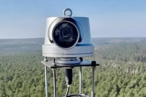 Kamery w lesie gdzie są zainstalowane i jakie mają zastosowanie