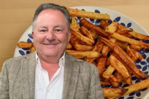 Sekret chrupiących frytek: Idealna temperatura smażenia i triki mistrzów