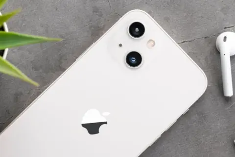 Jakie słuchawki bezprzewodowe do iPhone - najlepsze opcje i porady