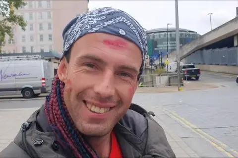 Kim jest Rado z Londynu? Poznaj tajemniczą postać i jej znaczenie