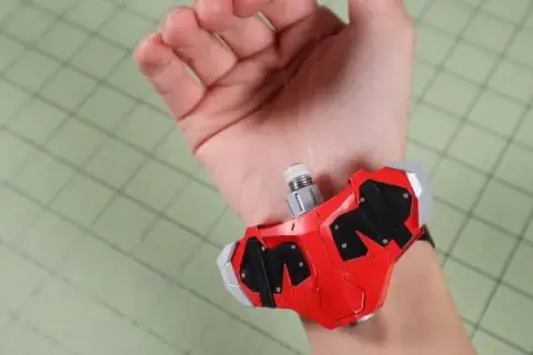 Jak wybrać wyrzutnię sieci Spider-Mana? Bezpieczeństwo i ceny