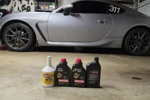Motul Gear 300 - idealny olej przekładniowy dla Twojego auta