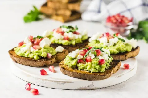 Guacamole: Z czym jeść? Od klasyki po zaskakujące połączenia!