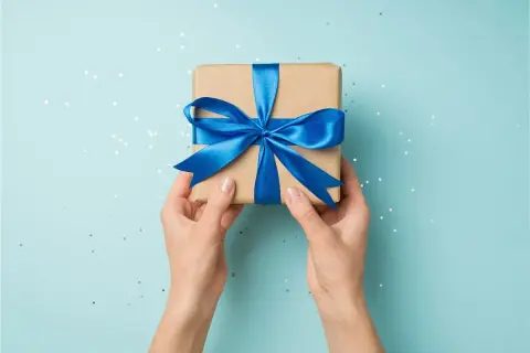 Najlepsze pomysły na DIY gifta, które zachwycą Twoich bliskich